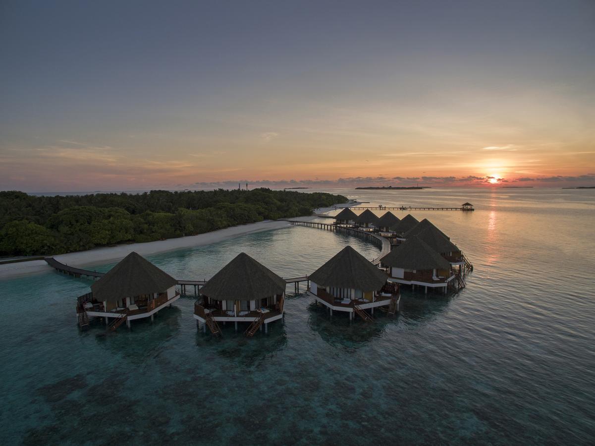 阿达郎尊享滨水高级别墅-全包 Meedhoo  外观 照片