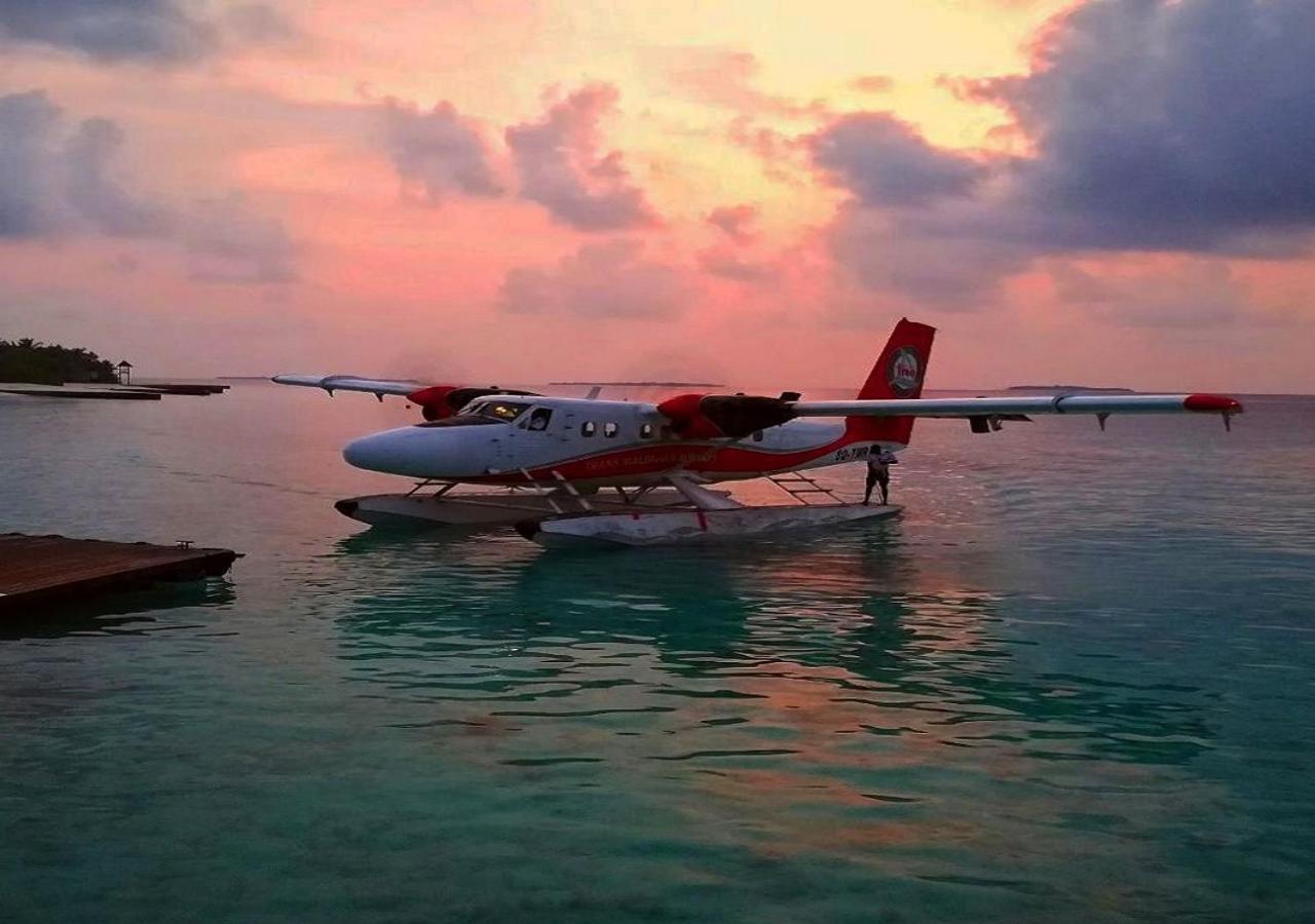 阿达郎尊享滨水高级别墅-全包 Meedhoo  外观 照片