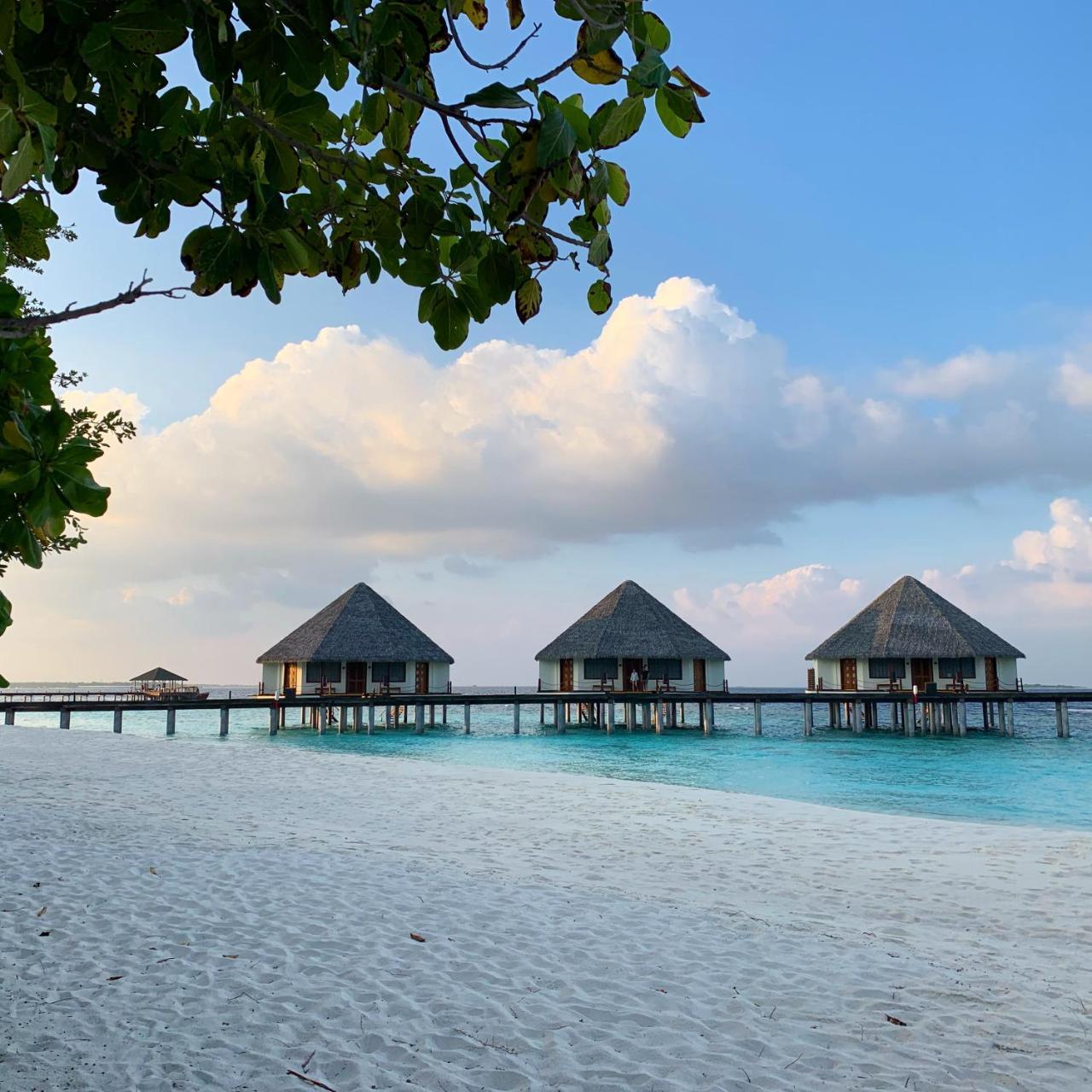 阿达郎尊享滨水高级别墅-全包 Meedhoo  外观 照片
